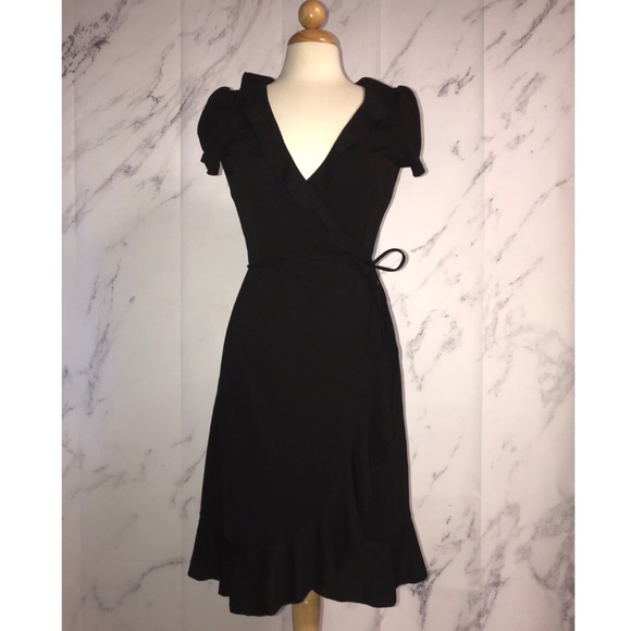 Black dress - Picture 2 of 5